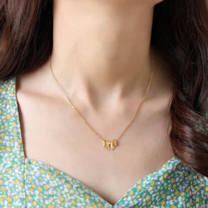 Betty Bow Necklace