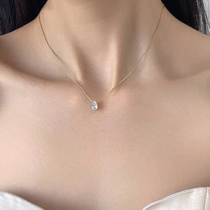 Dainty Aquamarine Necklace