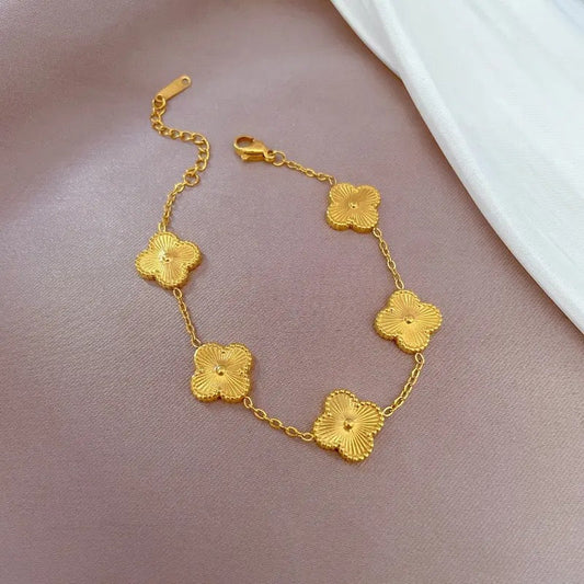 Gold four leaf lucky clover bracelet