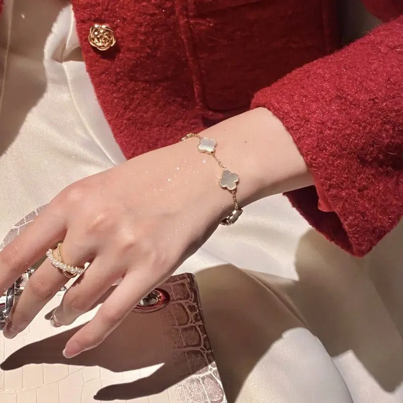 Gold Plated Stainless Steel 316L Plant Flower Bracelet With Five Leaf Petals