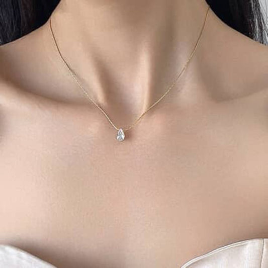 Dainty Aquamarine Necklace