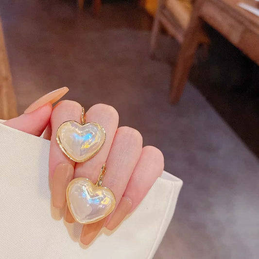 Cute Heart Shaped Pearl Hypoallergenic Earrings